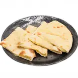 チーズナンチョコレート (Cheese Chocolate Nan)（INDIAN HALAL RESTAURANT NEW MAHARAJA）