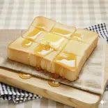 厚切り蜂蜜バタートースト（大盛無料の洋食屋さん。五つ星パスタ）