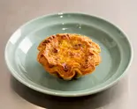 ブラウンオニオンとチーズキッシュ（MOROBAAU）