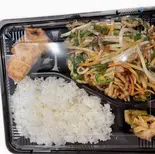 青椒肉絲定食（香港屋 池袋店）
