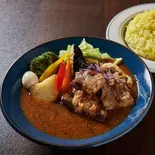 【百名店2024受賞】豚バラソーキベジココナッツカレー Pork Spare Ribs and Vegetable Coconuts Curry（札幌スープカレーJACK 西田辺店）