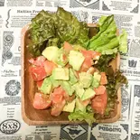 アボガドとトマトのサラダ Avogado and tomato salad（DON！DON！丼！）