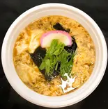 玉子とじそば/うどん(歌舞伎町の台所 かど平 × ホルモン焼 幸永)