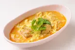 【お子様にも人気】チキンとその卵のふわふわカリー（YamiYamiカリー 中野店）