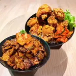 【シェアセットB】①会心の豚バラ丼(肉180g)＆②からあげ丼(からあげ10個)（豚丼専門店 会心の肉撃 総本店）