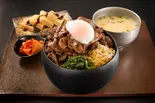 黒毛和牛温玉肉御膳（厳選黒毛和牛の肉丼 新宿歌舞伎町店）