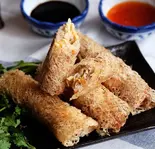 パリパリ揚げ春巻き2p~    Age harumaki (2p)（インド＆タイ料理スマイル Indian ＆ Thai restaurant ＆Bar~Smile）