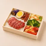 台湾ソーセージ弁当（台湾木片弁当）