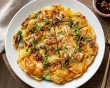 海鮮チヂミハーフ（【サムギョプサル＆韓国弁当専門店】チョデ新井薬師前店）