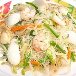 台湾海鮮焼きビーフン Seafood grilled rice noodles（台湾菜館 弘城）