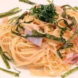 ガーリックバターとイカの明太たらこパスタ(こってり)（TAVETALINA）