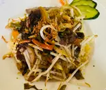 牛肉と高菜チャーハン Cơm chiên dưa bò（ベトナム料理 MITSUKOレストラン）