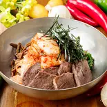 焼肉屋さんのハラミのせ特製キムチがっつりビビンバ（本気のハラミ丼＆カルビ丼 焼肉じゅじゅ庵 京橋店）