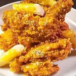 ヤンニョムチキン(ハニーマスタード)300g（居心地酒場ひみつきち）