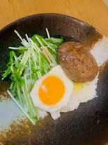 ラムバーグ丼（ジンギスカン 狐白）