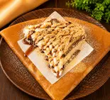 27.黒みつきな粉ぎゅうひホイップ（ナカガワクレープ東新小岩本店）
