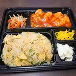 エビチリ弁当 Shrimps ＆ Chili Bento Box（町中華宝楽）