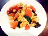 トマトと卵の炒め(西红柿炒鸡蛋)Stir-fried tomato and egg（吉聚閣）