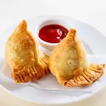 スパイシーカレーコロッケ Samosa 2P(カナパニインドネパール料理)