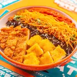 チキンカツサクサクチキン二種盛りビビンバ（小馋猫烤肉拌饭(シャオチャンマオビビンバ)）