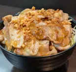 豚ガーリック丼（ザ・ステーキハウス）