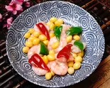 銀杏とエビ塩炒め（天津家庭料理 一味一厨）