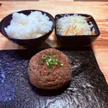 花より、ハンバーグ弁当(Mサイズ160g)※ライス・サラダつき（花より、ハンバーグ。本店）