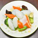 イカ野菜炒め(中華料理 嘉楽飯店 荻窪店)