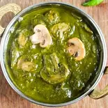 サグ・マッシュルーム Sag Mushroom（インドエスニック料理カシミール Indian Ethnic Food Kashmir）