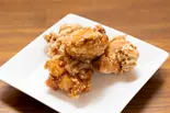 モモからあげ1コ (中津醤油味) 1 Deep Fried Chicken Thigh（720gからあげ弁当みたか）