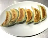 手作り焼き餃子（中華料理 金星）