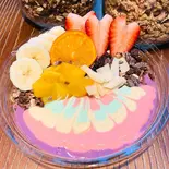 アサイーボウル（【アサイーボウル＆グリークヨーグルト＆サラダ 粥】SUNTRIBE）