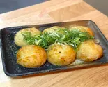 たこ焼き(塩ごま油)（大阪名物大衆酒場 串カツとたこ焼きのらっしゃいセー）