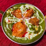 ほうれん草ポーク Horensou Pork（SAHANA INDIAN AND NEPALI RESTAURANT＆BAR）