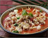 跳水蛙  牛蛙の辛煮込み（湘味食府）