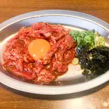 炙りユッケ（焼肉丼、冷麺 きんちゃんち）