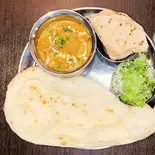 A 弁当セット（インドネパールアジアン料理デリコ）