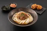 (温)黒毛和牛の極太おうどん～とり唐～（黒毛和牛のおうどん 讃岐屋 新宿歌舞伎町店）