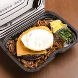 wトッピングハンバーグ丼200g(モンスターグリル 上野店)