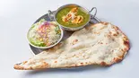 ほうれん草チキンカレーセット Sag Chicken curry set(とととん丸 戸越店)