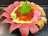 特盛いくらサーモン鉄火丼（仙石すし(本店)）