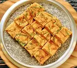 キムチチヂミ Kimchi chijime（カントンの思い出ペダルチキン西国分寺）