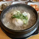 参鶏湯ハーフ（Papa Chicken本店）
