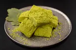 厳選わらびもち 抹茶 Specially Chosen Warabi Mochi Matcha（黒毛和牛すき焼き丼 前田 名駅南店）