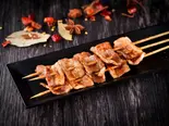 生烤五花肉(3本)/豚バラ串(3本)（庄稼院）