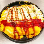 三種ミックスオム焼きそば（お好み焼き 鉄板焼 満まん）