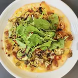 お豆腐米粉ピザ(Beyond Veg)
