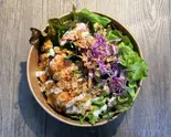 【女性に大人気!】ヘルシーチキンオーバーサラダ / Chicken Over Salad(NY MARKET CHICKEN OVERRICE Yokohama Yamate)