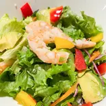 ぷりぷりエビとアボカドのサラダ SHRIMP AND AVOCADO SALAD(SOLEIL)