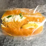 ぷりっと海老カツ＆自家製タルタルサンド【menu限定】（サンドウィッチの店 六甲マル井パン）
